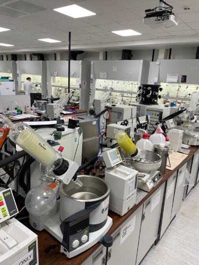 GlycoChemistry Laboratory – Lennard-Jones Building LJ1.60 640px wide